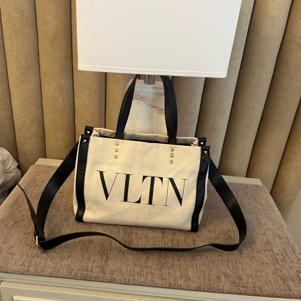 Valentino Garavani Bag